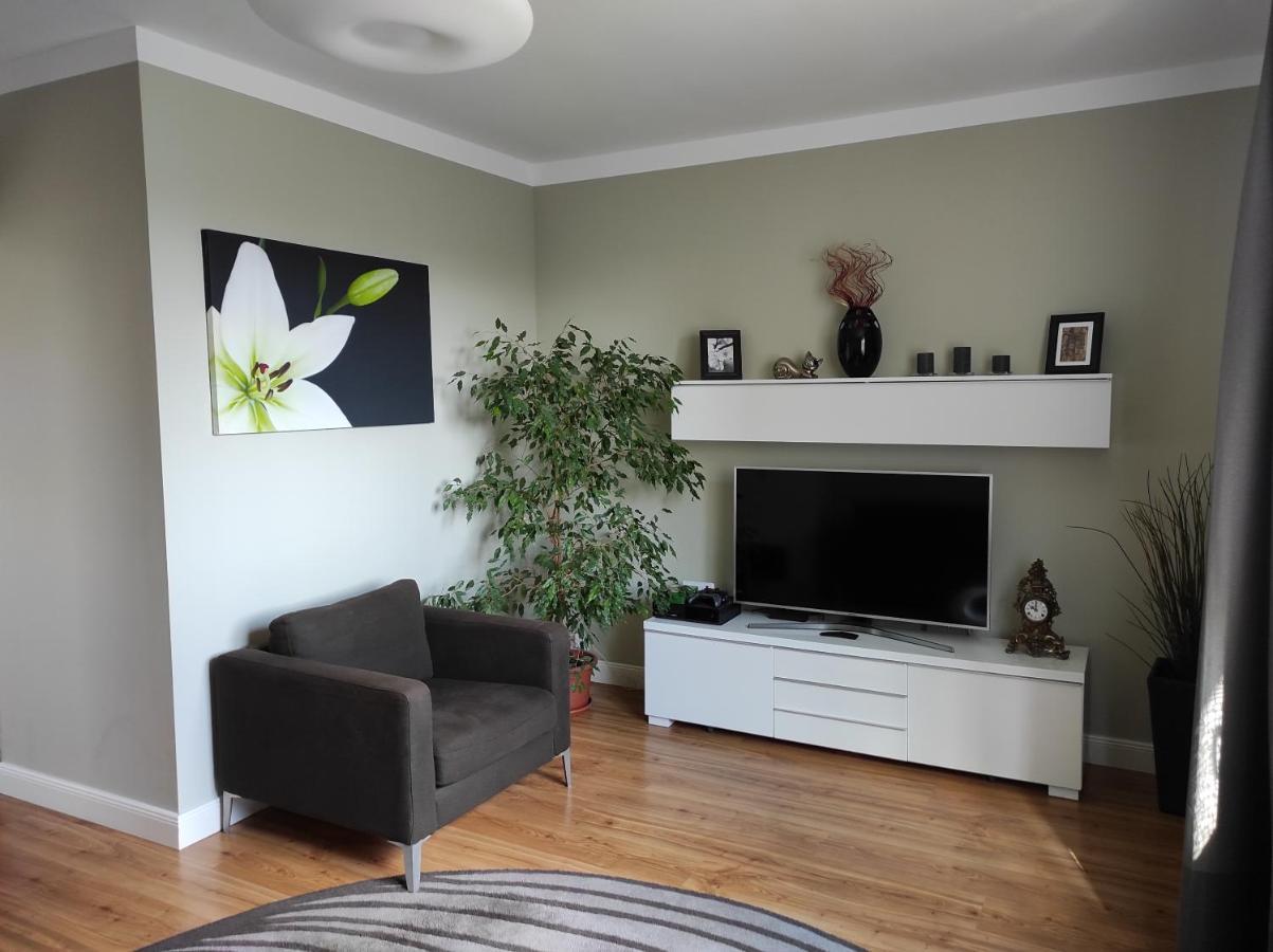 Domo Apartment Středokluky Eksteriør billede